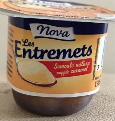 Nova Les Entremets, semoule nature nappée caramel packshot