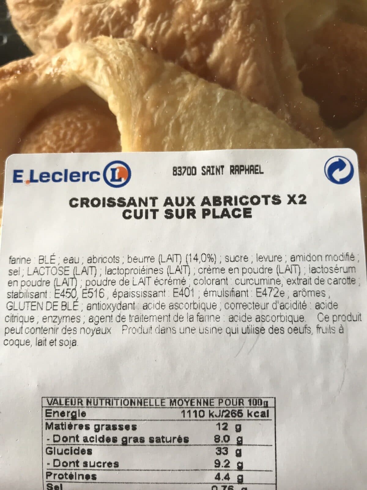 Open Food Facts Croissant aux abricots packshot