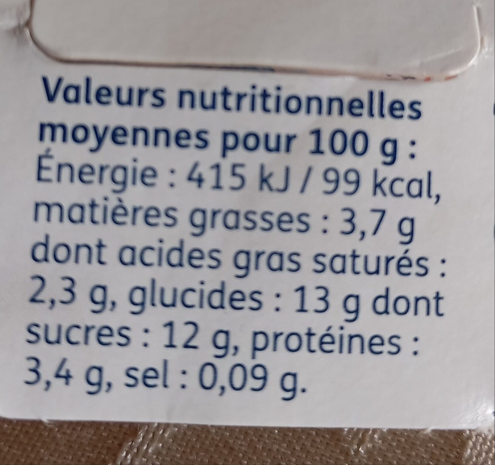 Baiko Yaourt sur lit de fruits rouges packshot
