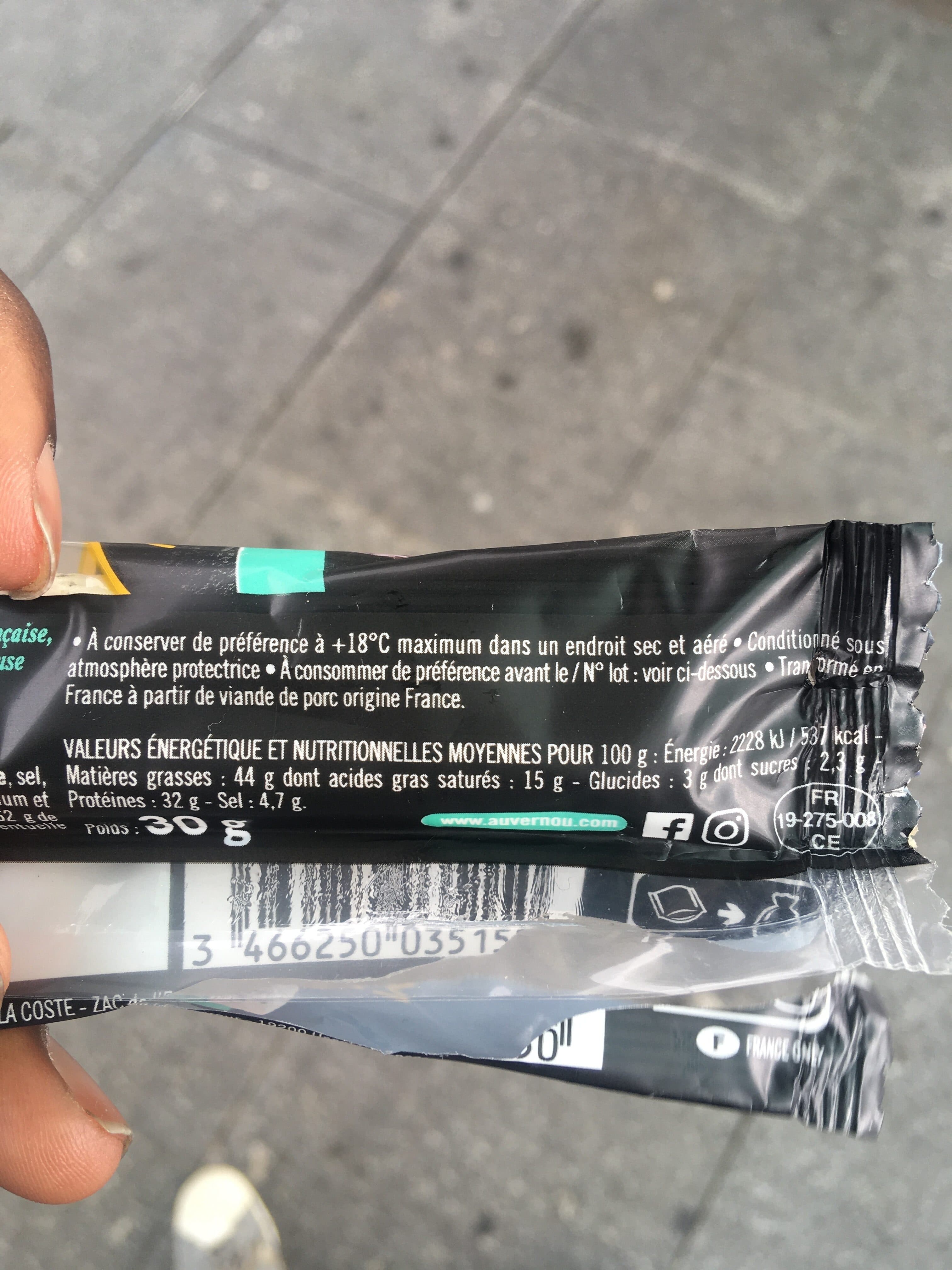 Auvernou Le mini poket packshot