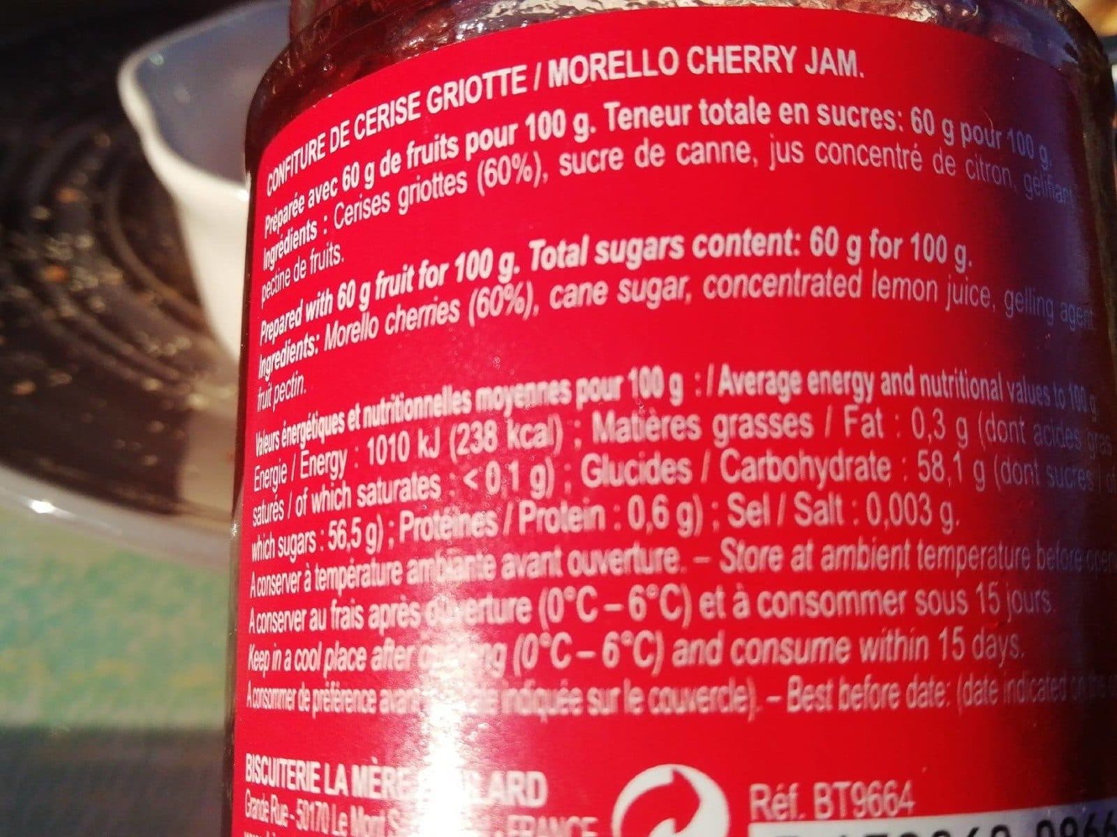 La Mère Poulard Confiture de cerise griotte packshot