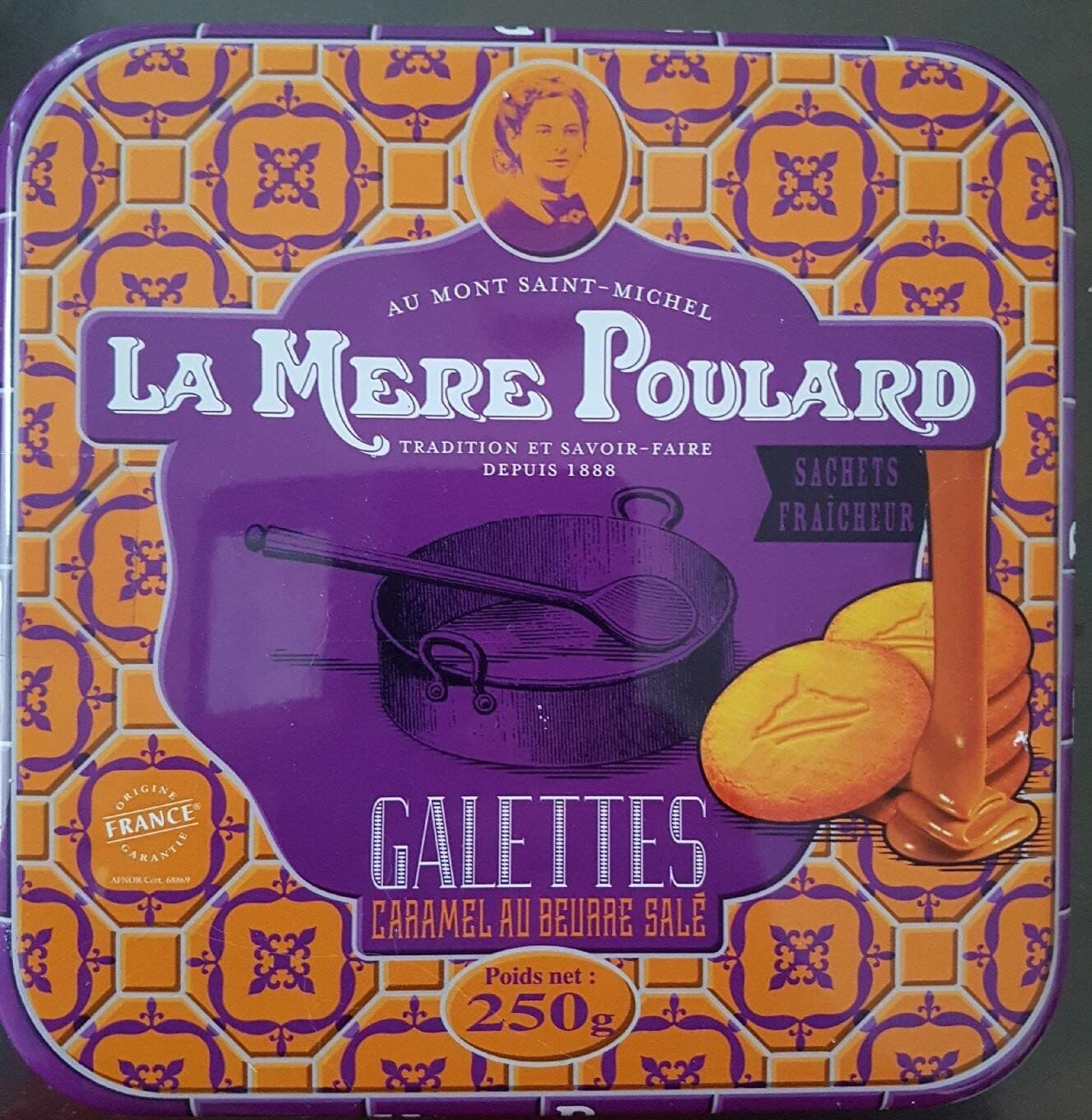 La Mère Poulard Galette caramel au beurre salé packshot