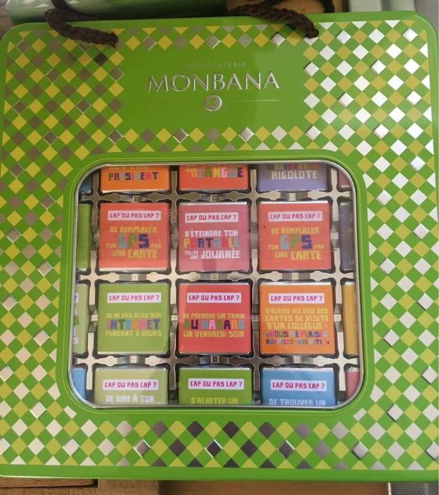 Monbana 50 carrés de chocolat noir packshot