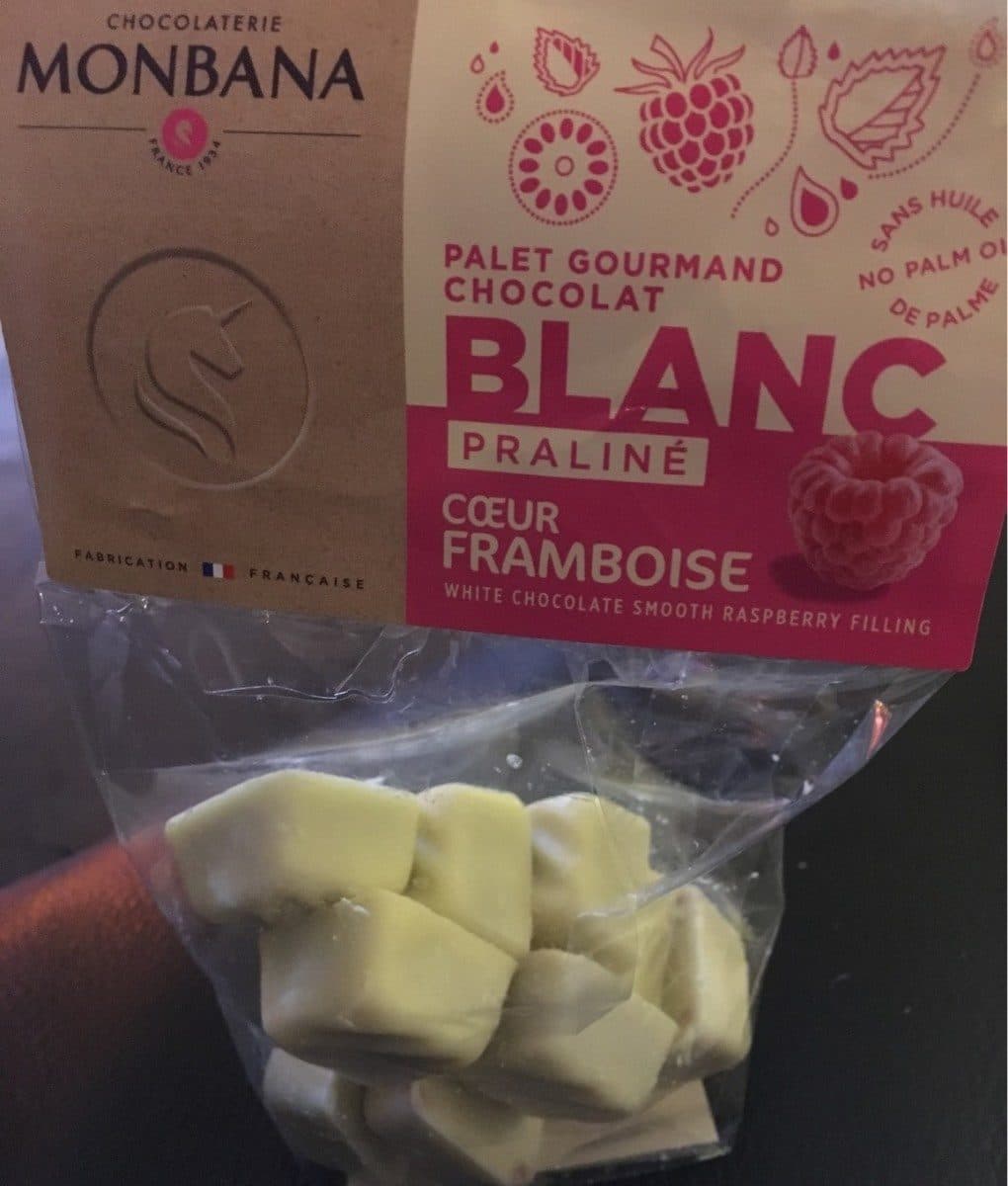 Monbana Praline coeur framboise packshot