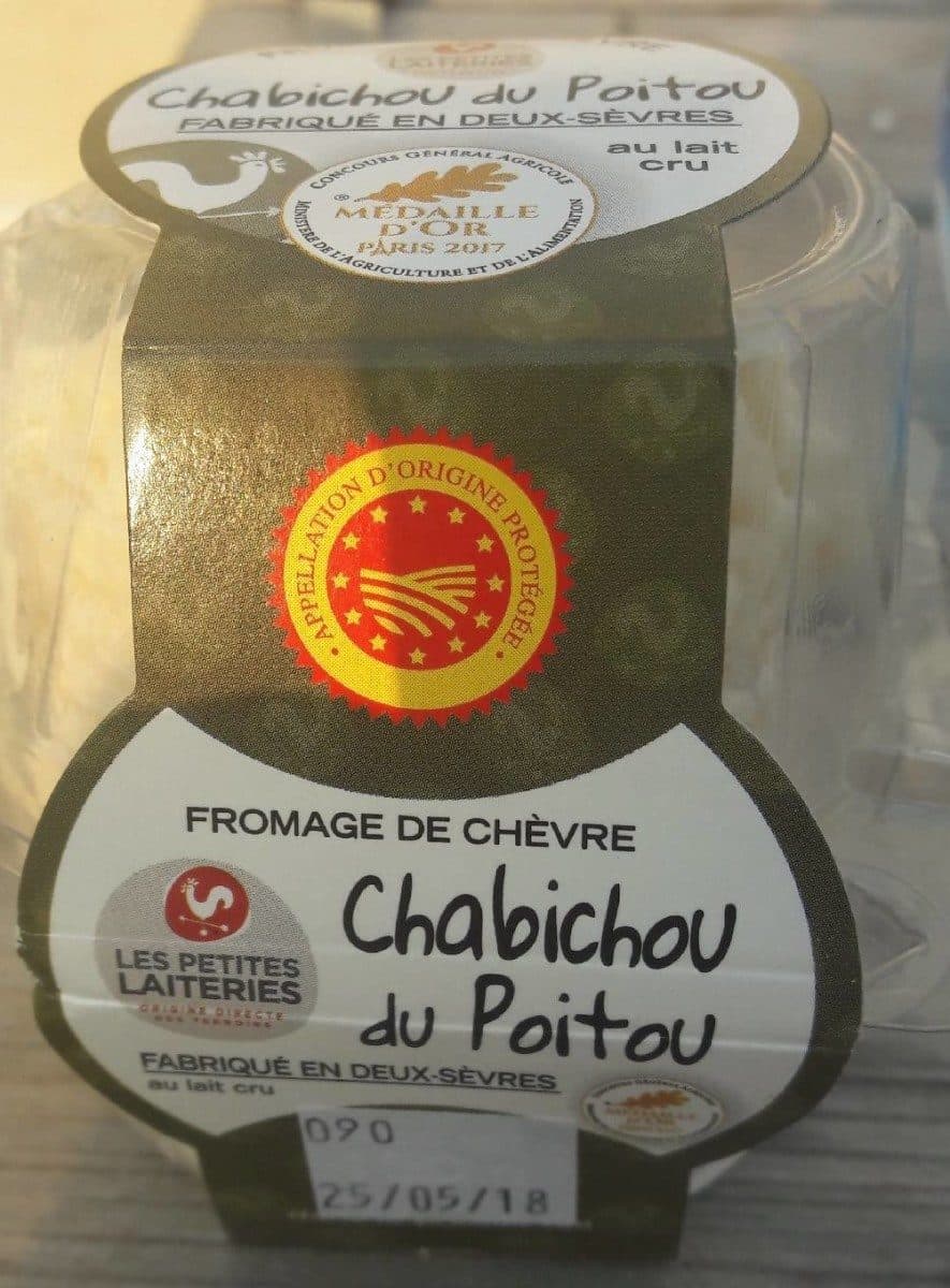 Les Petites Laiteries Chabichou du Poitou packshot