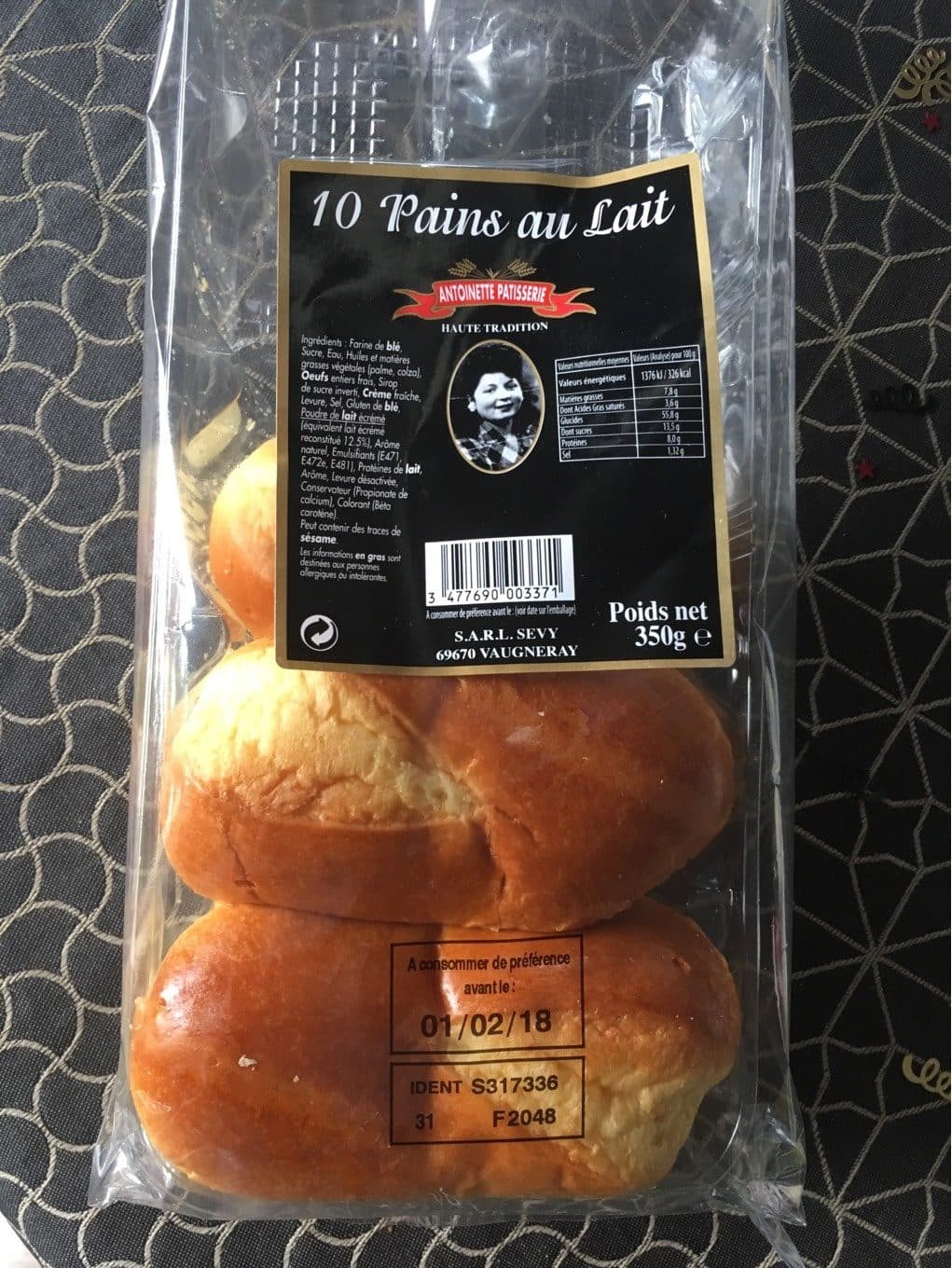 Antoinette Pâtisserie Pain au Lait packshot