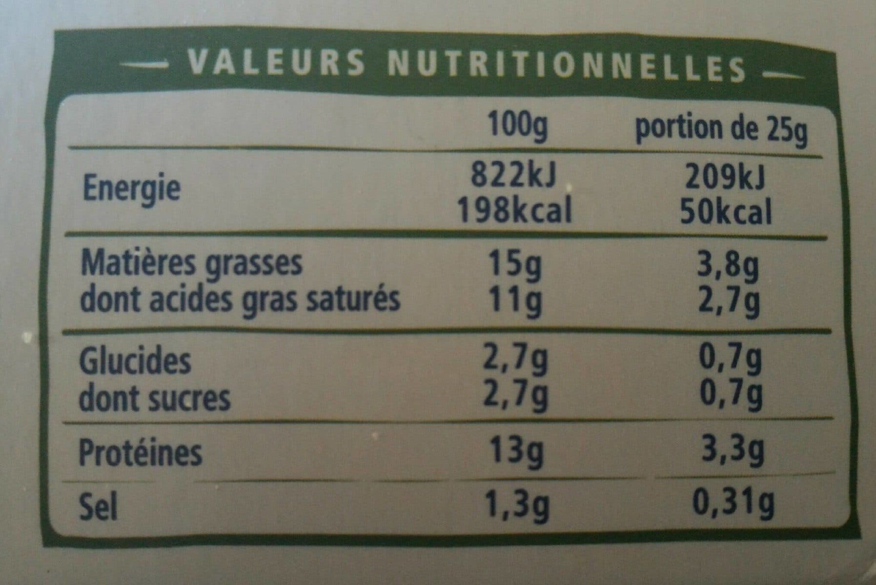Elle & Vire Carré frais ail, fines herbes et échalotes packshot