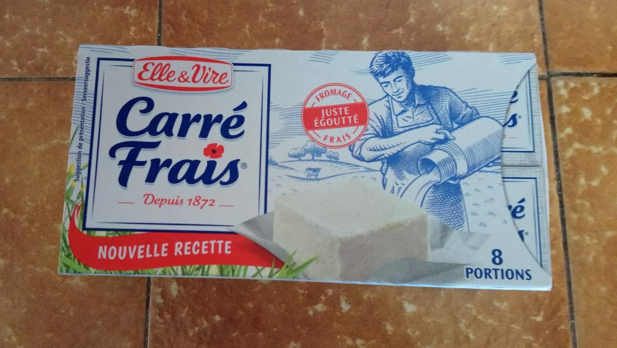 Elle & Vire Carré frais packshot
