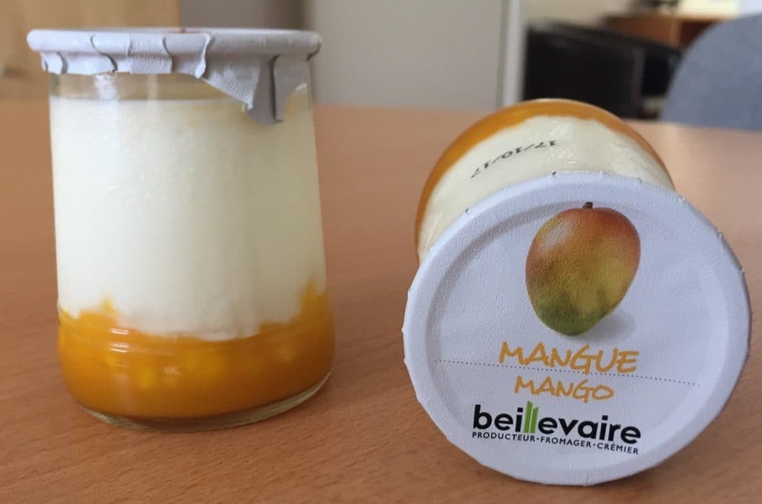 Beillevaire Yaourt nature sur fruits Mangue packshot