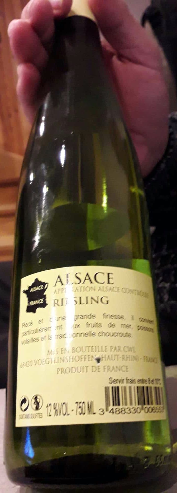 CWL Riesling packshot