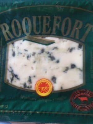 Les fromageries occitanes Roquefort Portion packshot