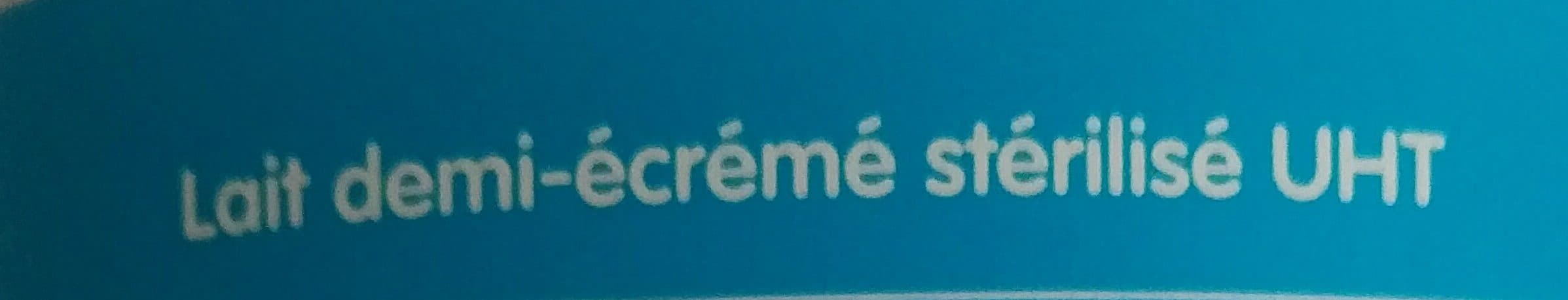 J\'aime le lait d\'ici Lait demi écrémé stérilisé UH4 packshot