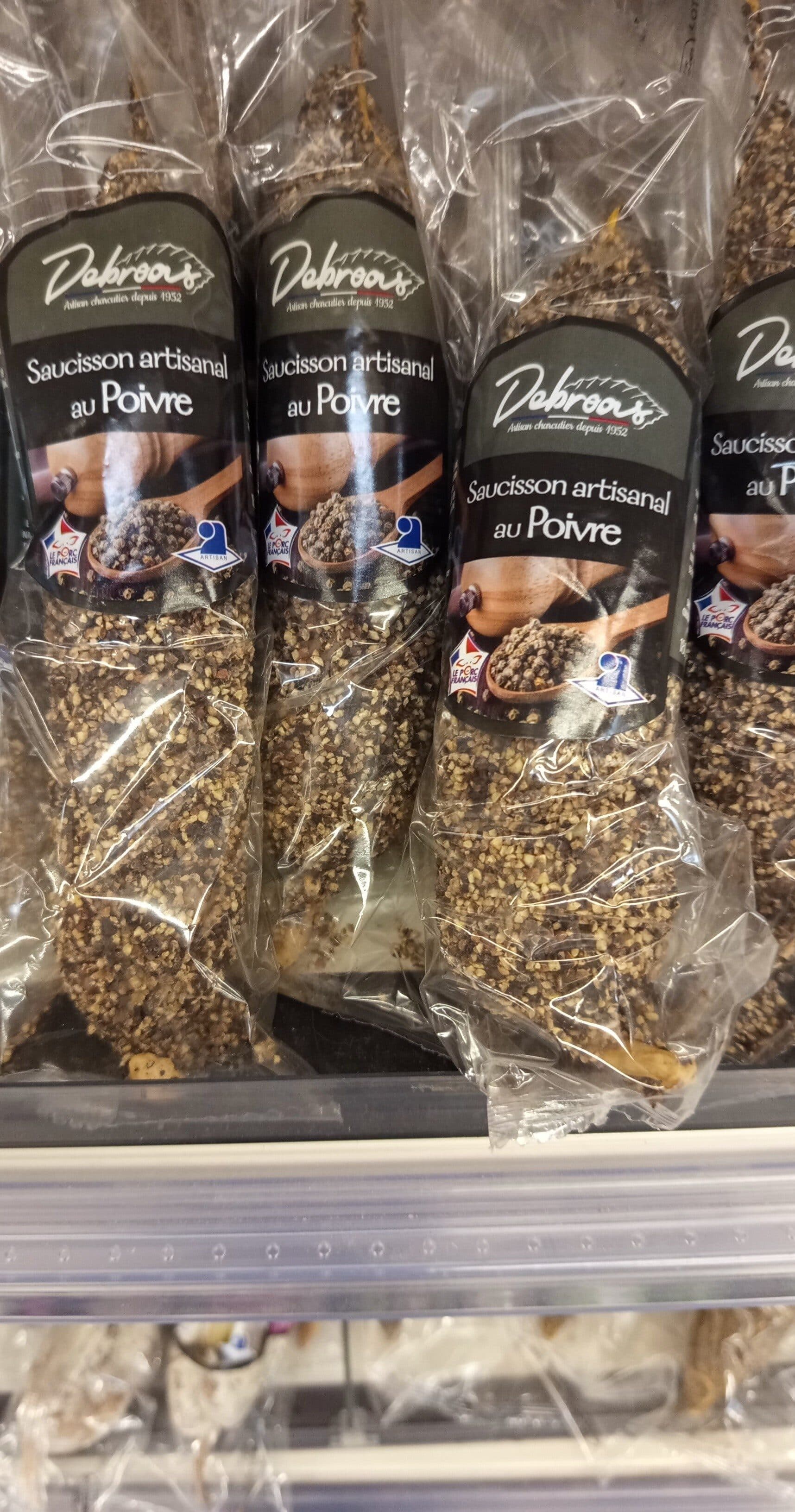 Saucissons roches blanches Saucisson artisanal au poivre packshot