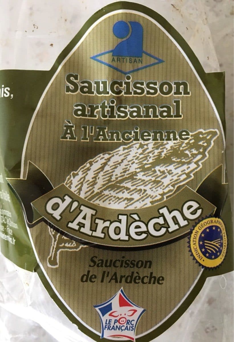 Saucisson D'ardèche Saucisson artisanal à l'ancienne d'Ardèche packshot