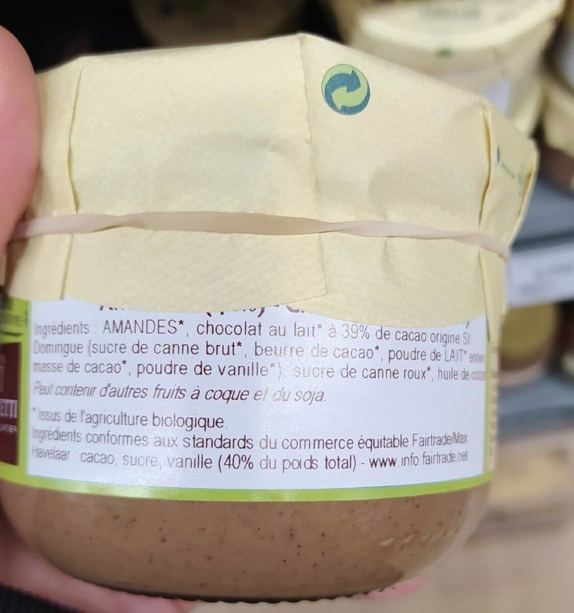 Bovetti Pâte à tartiner amandes chocolat au lait packshot