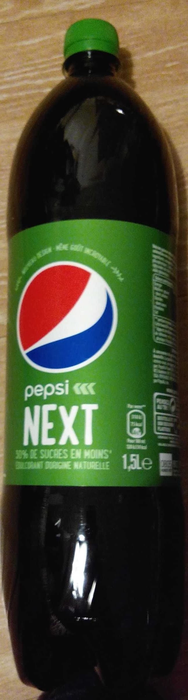Pepsi Next - Boisson gazeuse rafraîchissante aux édulcorants et extraits naturels de végétaux packshot