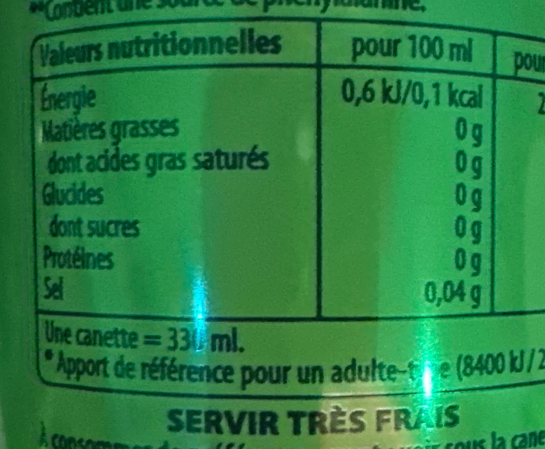 7UP 7UP Free 33 cl packshot