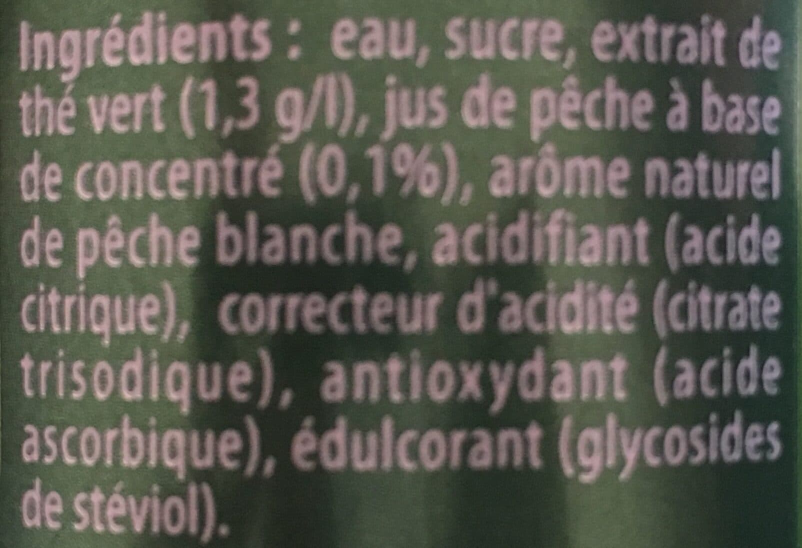 Lipton Green Ice tea packshot