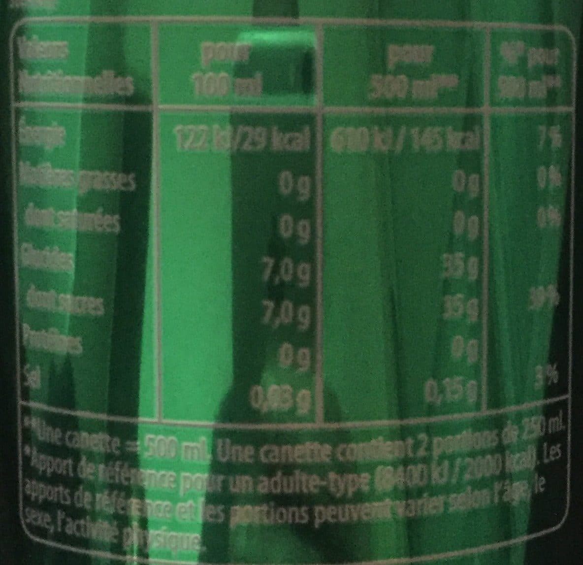 7up SEVEN-UP packshot