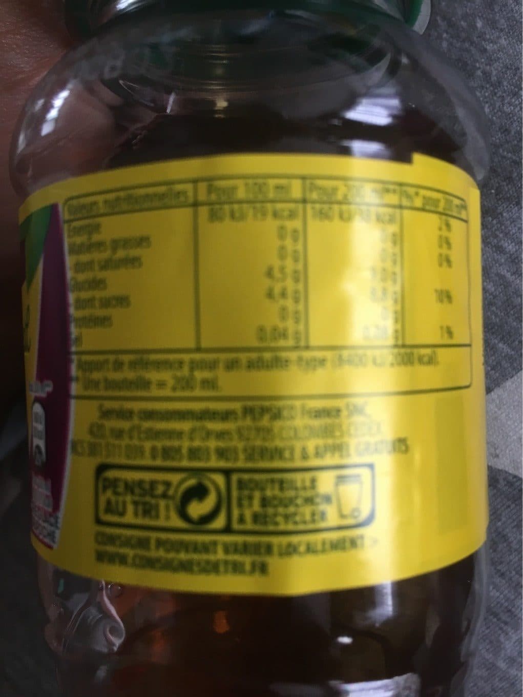Lipton Ice tea tropical packshot
