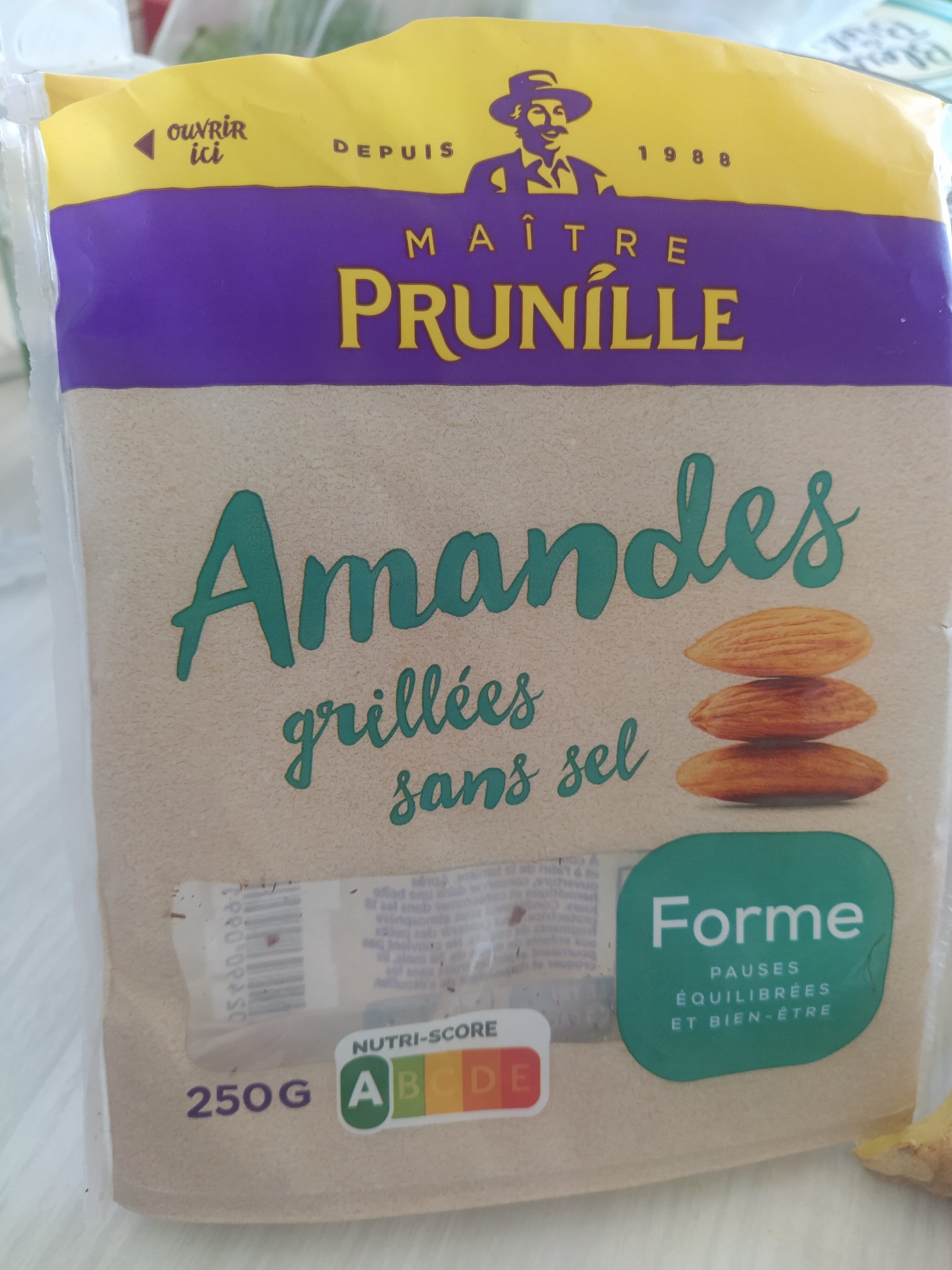 maître prunille Amandes grillées sans sel packshot