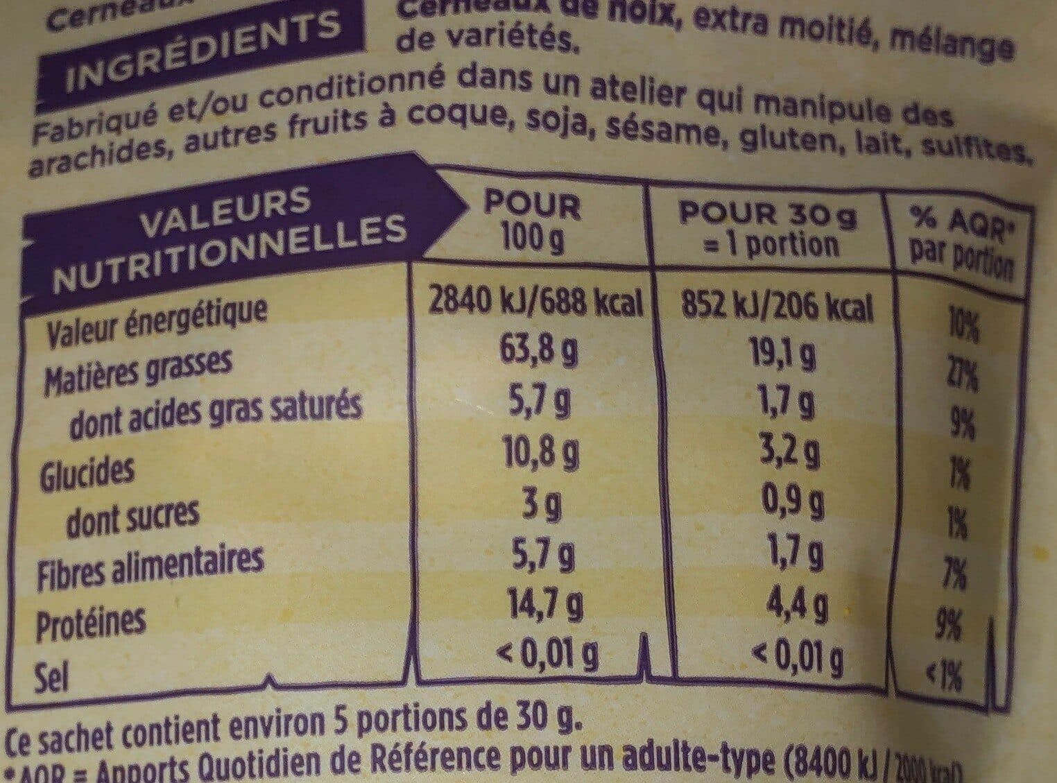 Maître Prunille Cernaux de noix packshot