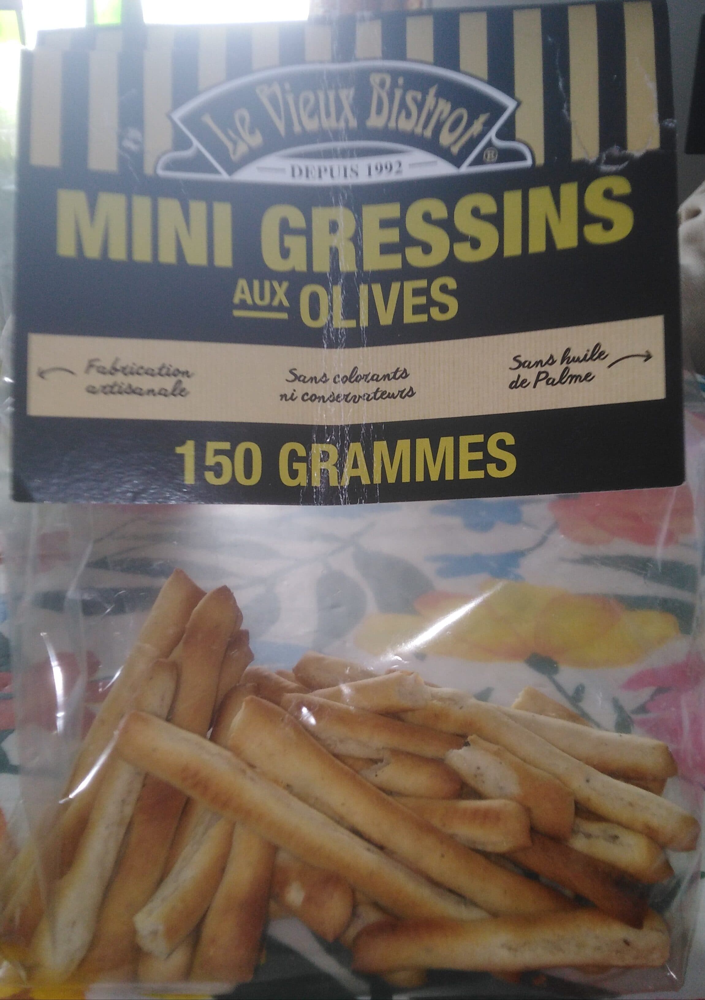 Apéros du Vieux Bistrot Mini gressins aux olives packshot