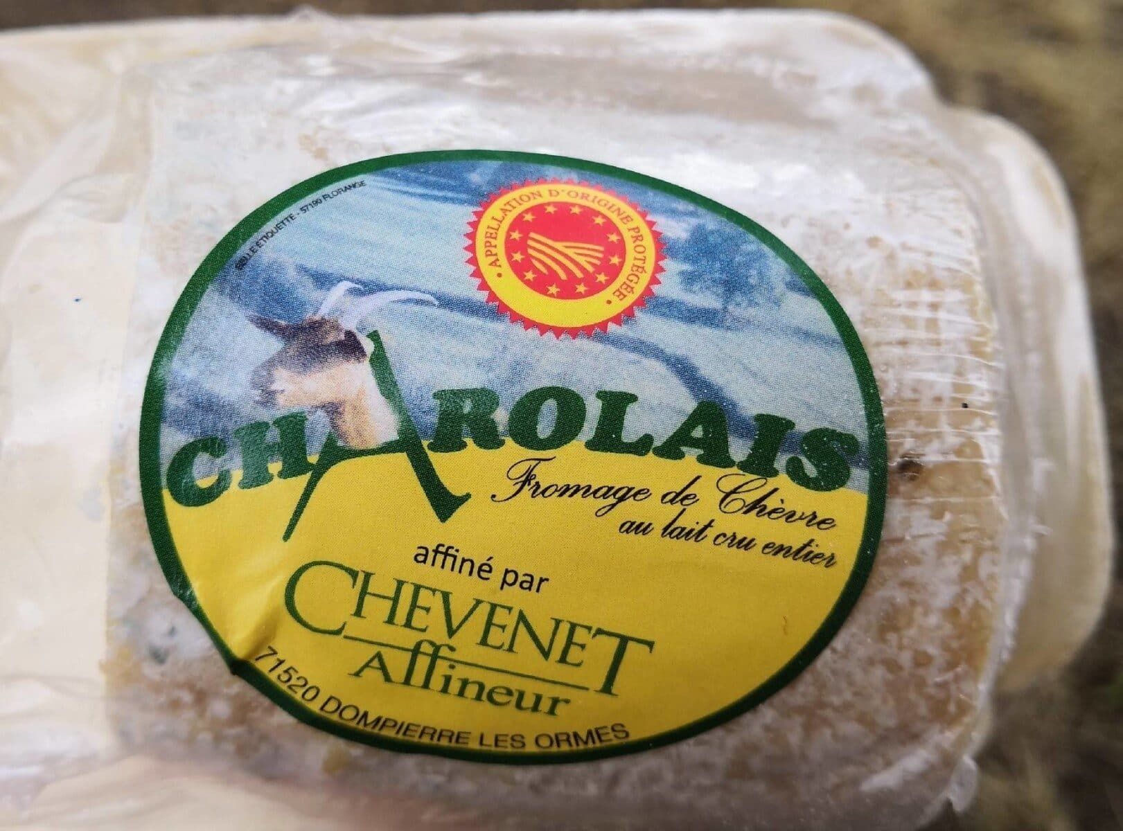 Chevenet affineur Charolais fromage de chèvre packshot