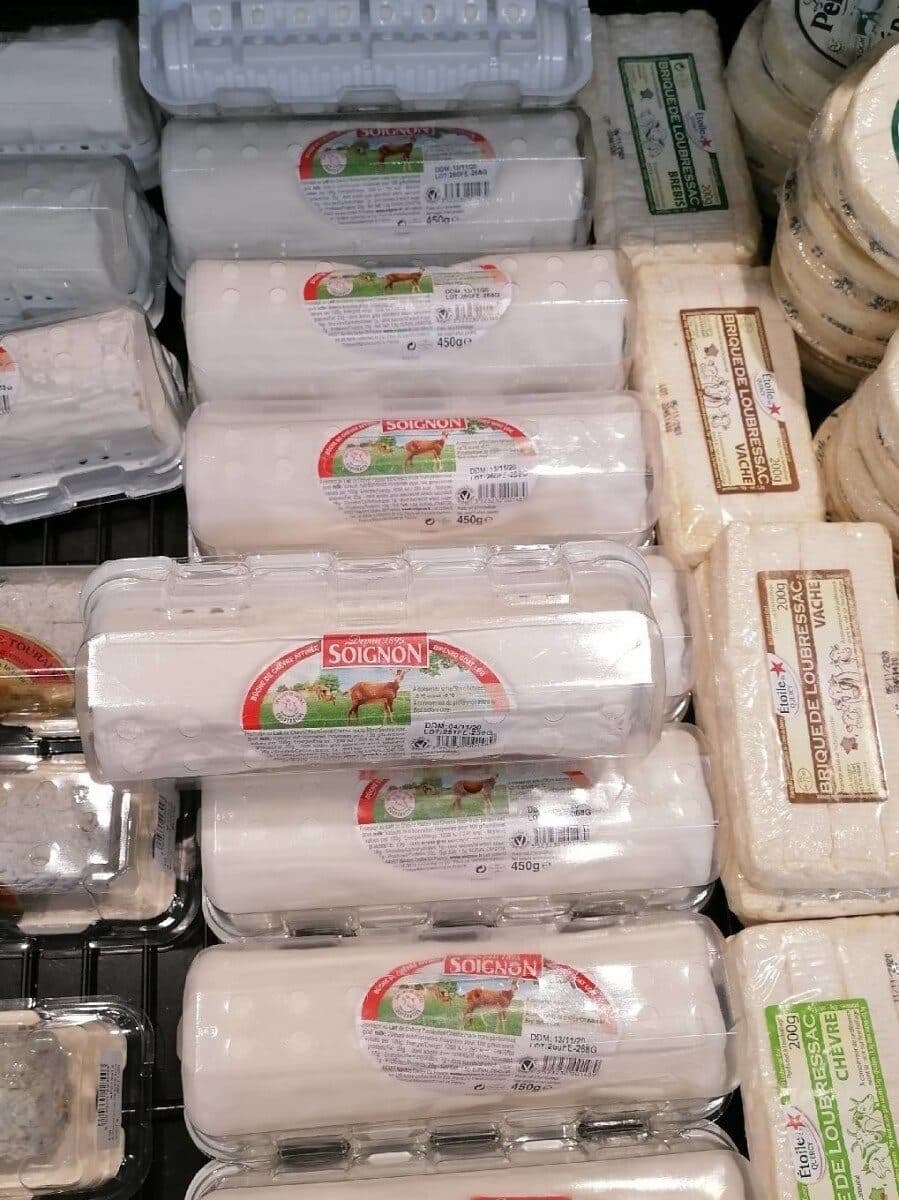 Soignon BUCHE CHEVRE PASTEURISÉ packshot