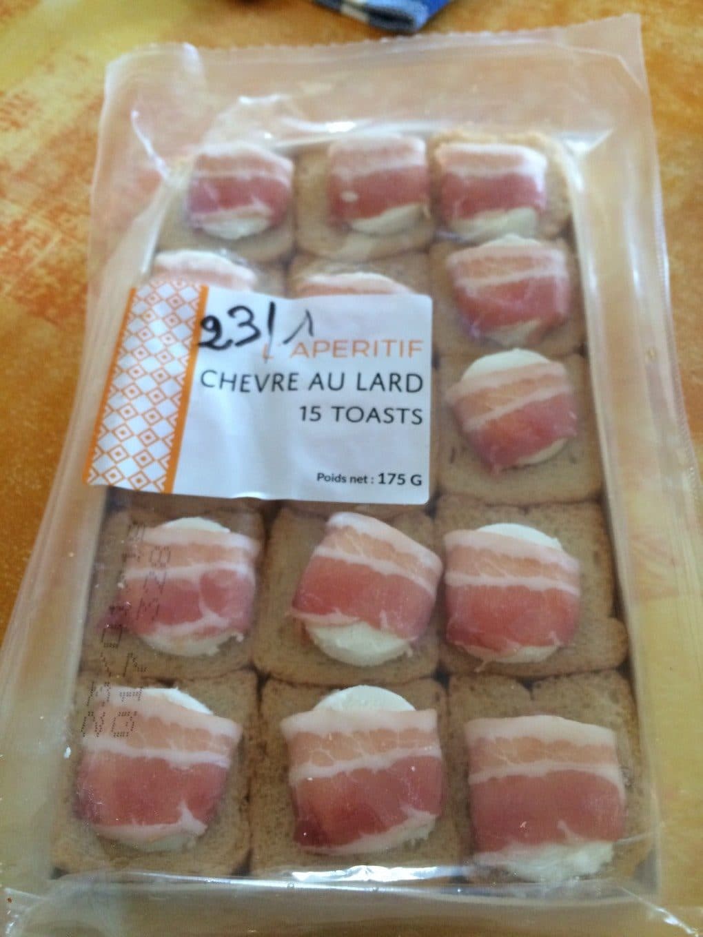 Eurial L'apétitif - chèvre au lard packshot