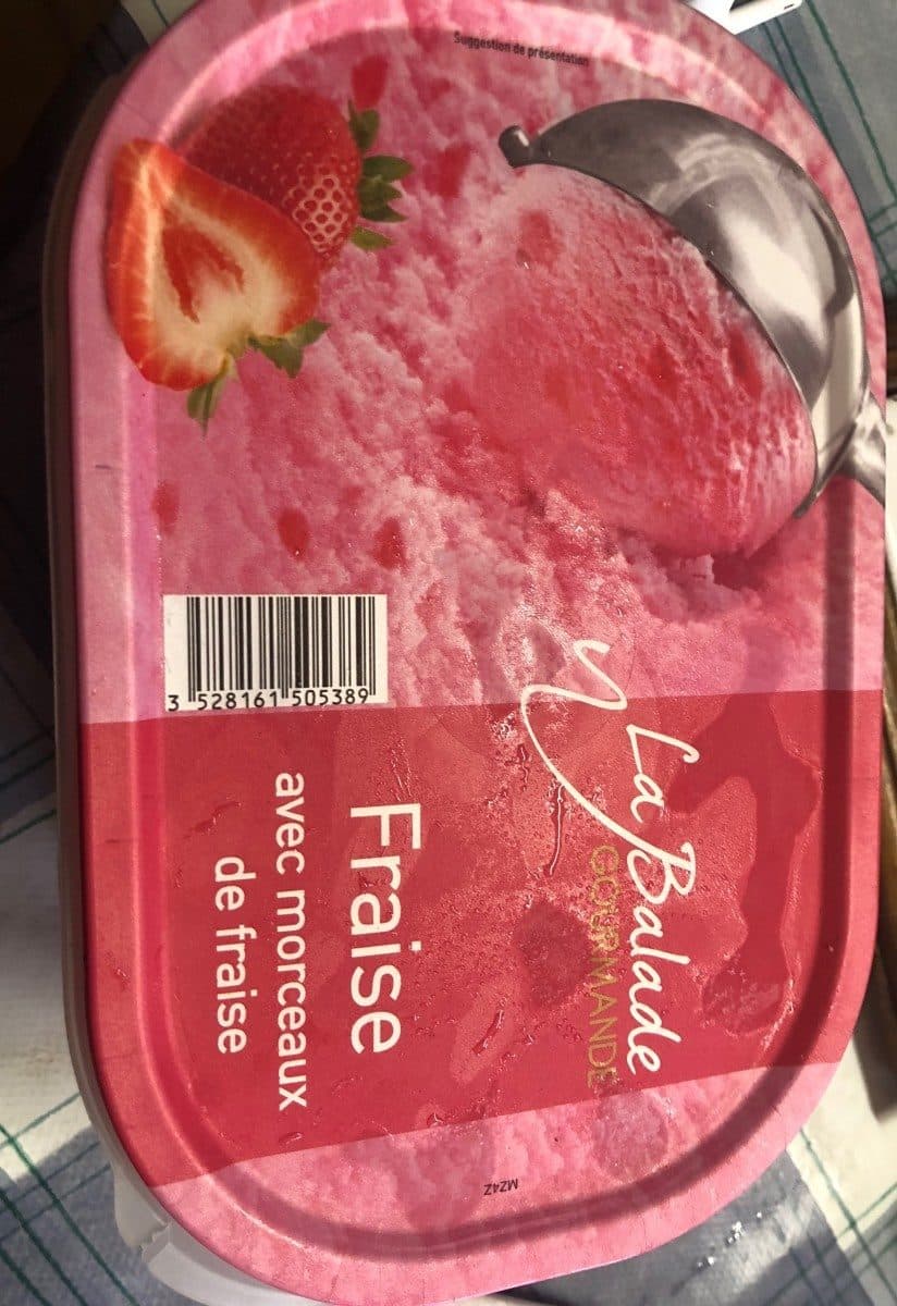 La Balade Gourmande Sorbet Fraise avec morceaux de fraise packshot