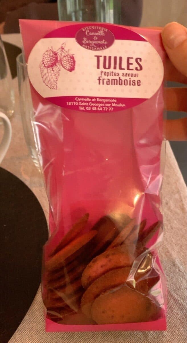 Open Food Facts Tuile pépites saveur framboise packshot