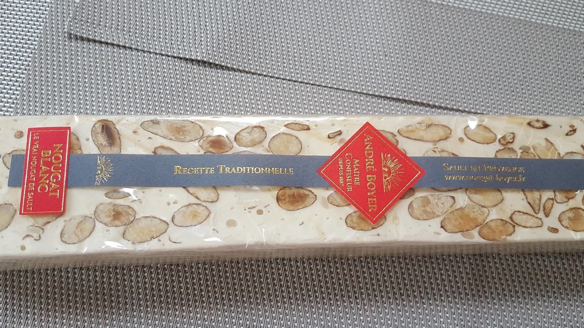 André Boyer Barre nougat blanc packshot