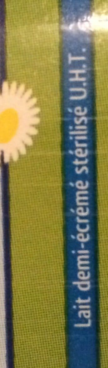 Open Food Facts Lait 1 / 2 écrémé - Spécial école packshot