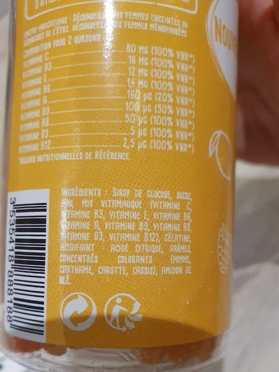 Open Food Facts 9 Vitamines - 30 Oursons - Nat & Form Junior + packshot
