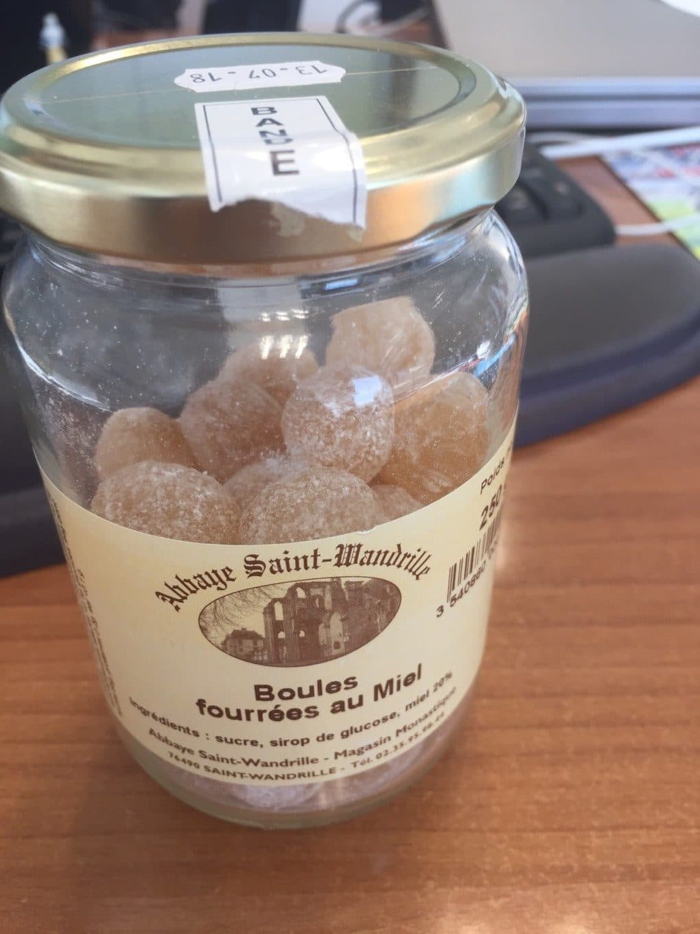 Abbaye Saint-Wandrille Boules fourrées au miel packshot