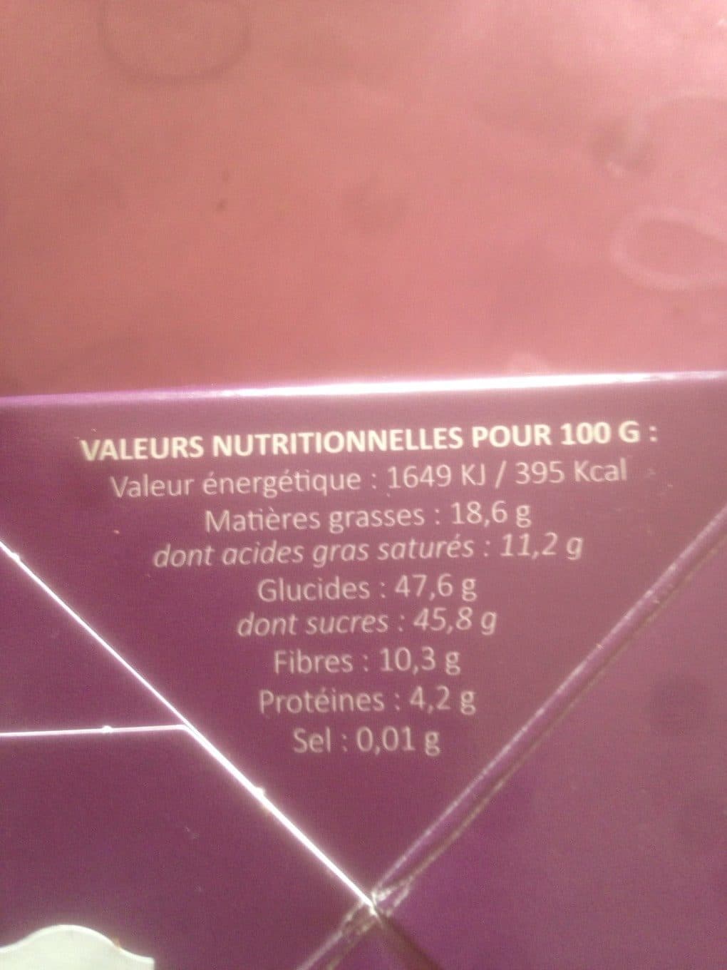 Lou prunel Pruneaux d'Agen bio enrobés de chocolat noir packshot