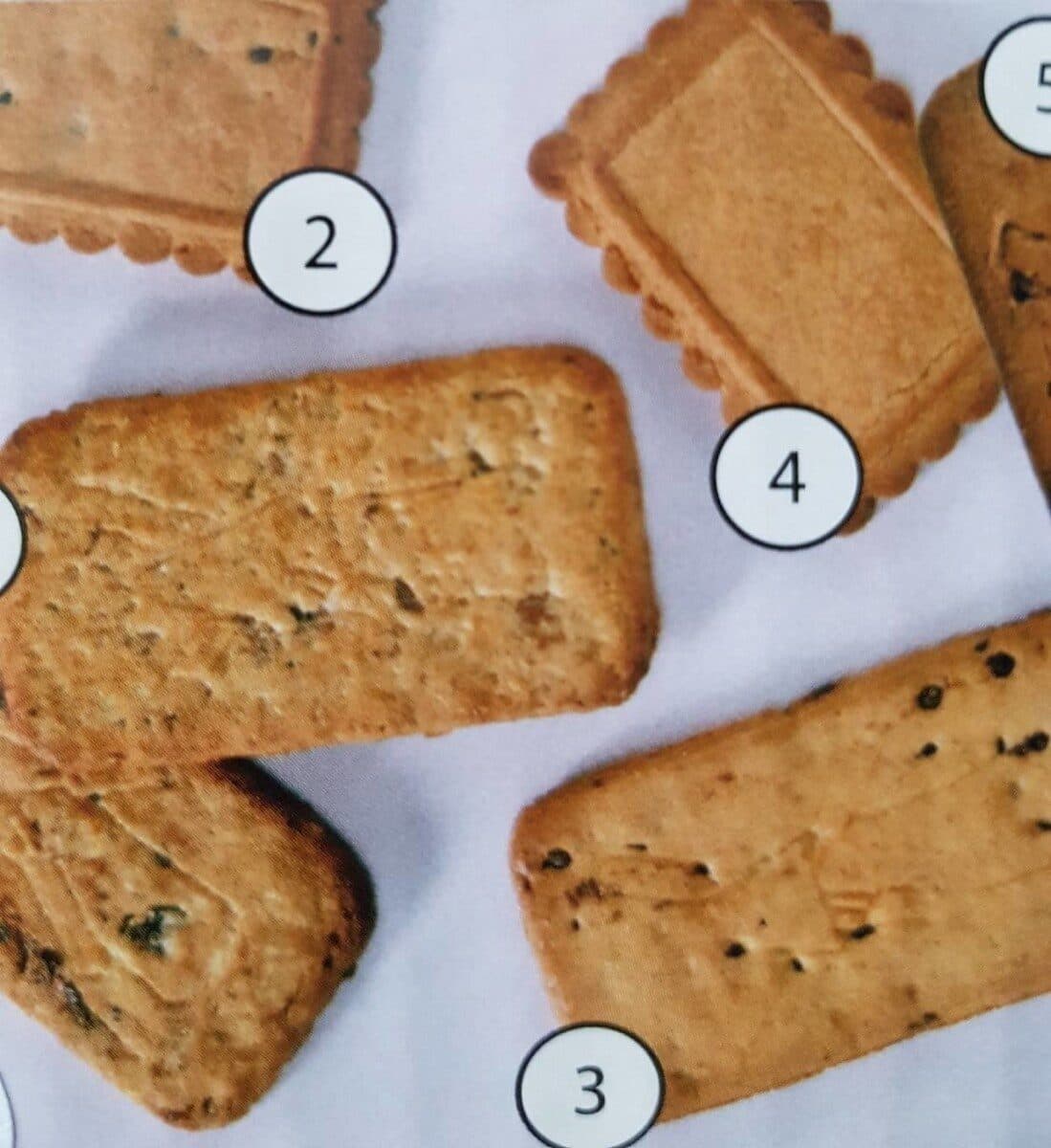 Open Food Facts Biscuits céréales et pépites de myrtille packshot