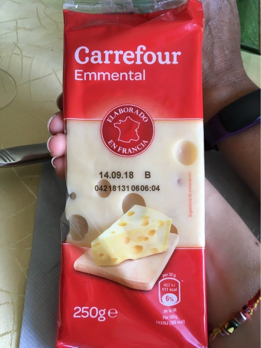 Carrefour Emmental Bloc packshot