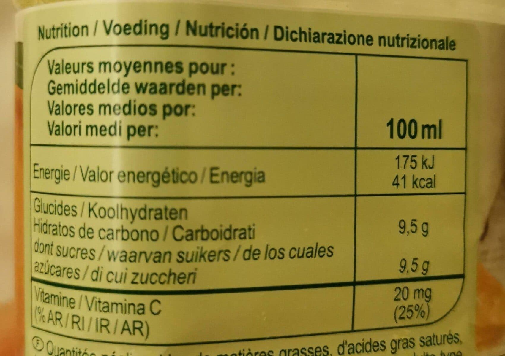 CMI (Carrefour Marchandises Internationales) Clémentine 100 % Pur Fruit Pressé packshot