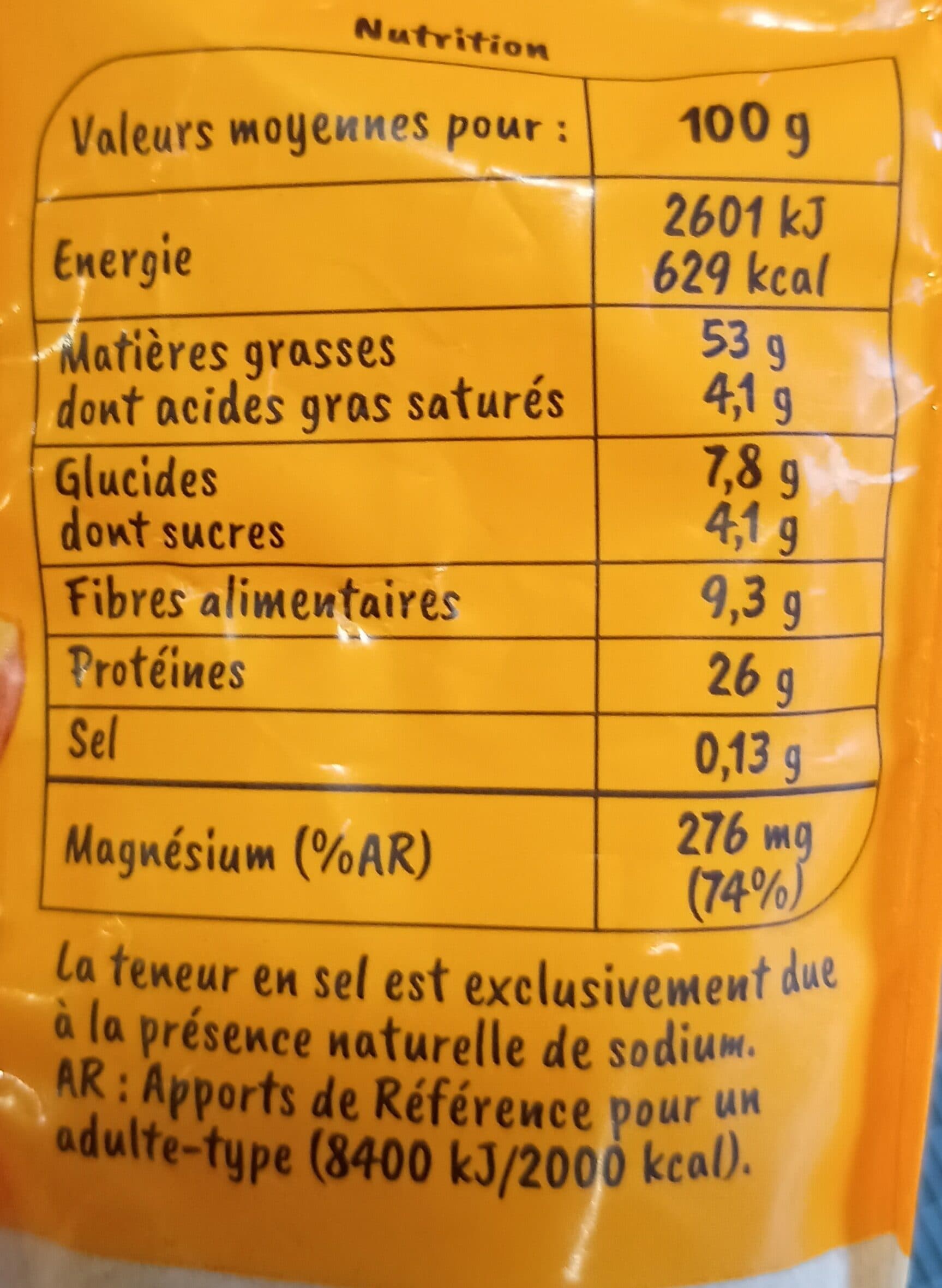 Carrefour Amandes émondées packshot