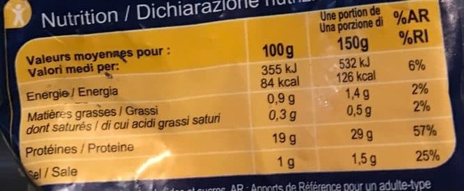 Carrefour Queues de crevettes , cuites, semi-décortiquées packshot