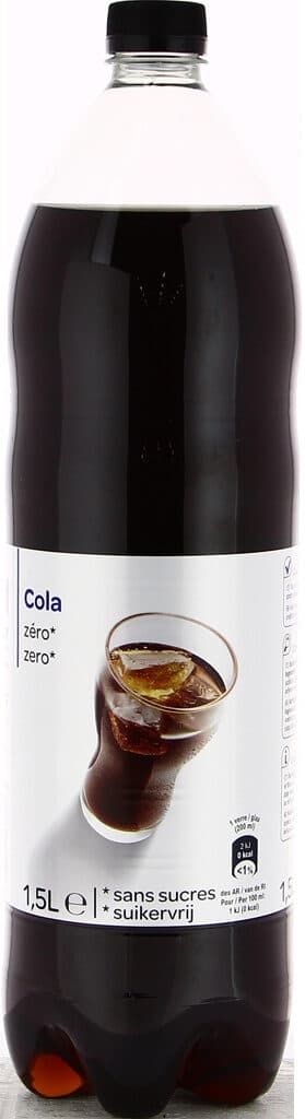 Carrefour Cola Zero packshot