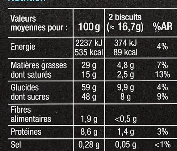 Carrefour Meringués Noisette sur lit de chocolat au lait packshot