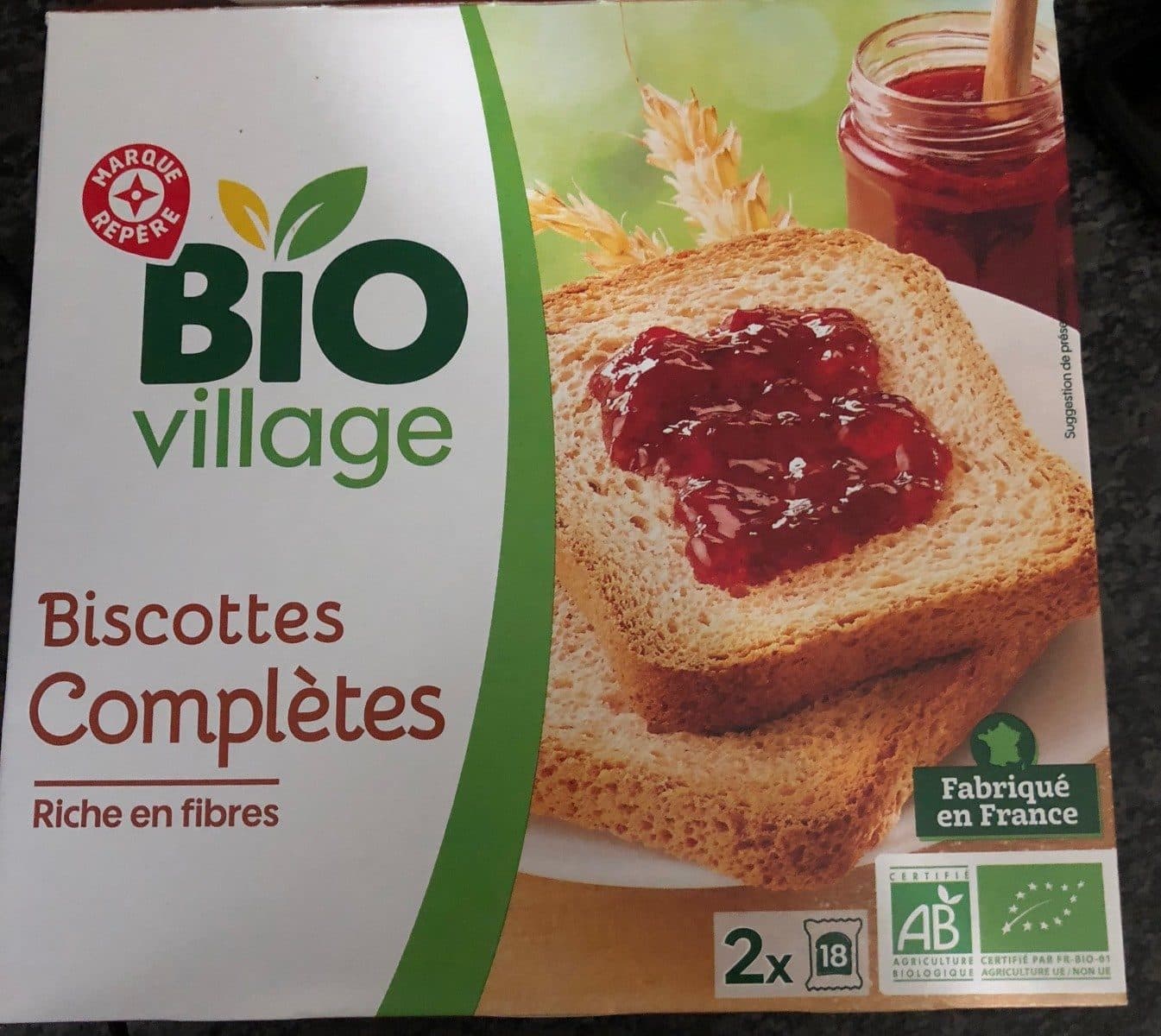 Bio Village Biscottes complètes packshot