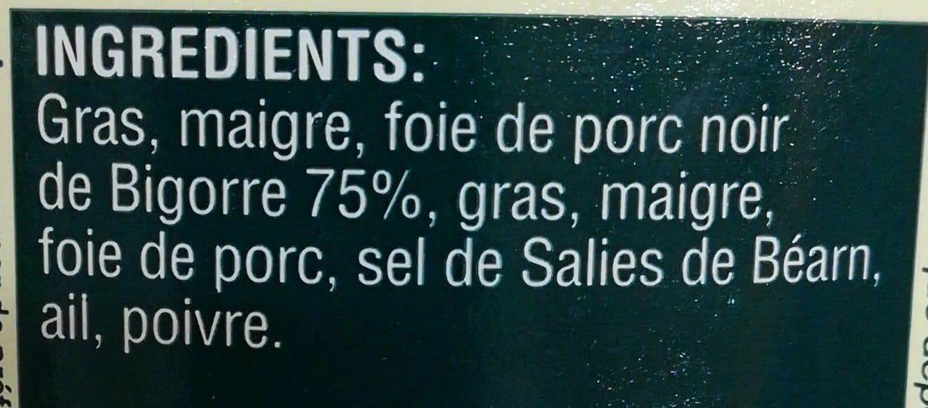 Le vieux chene Terrine au Porc Noir de Bigorre packshot