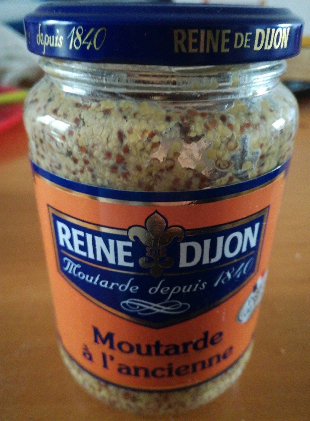 Reine de Dijon Moutarde à l'ancienne packshot