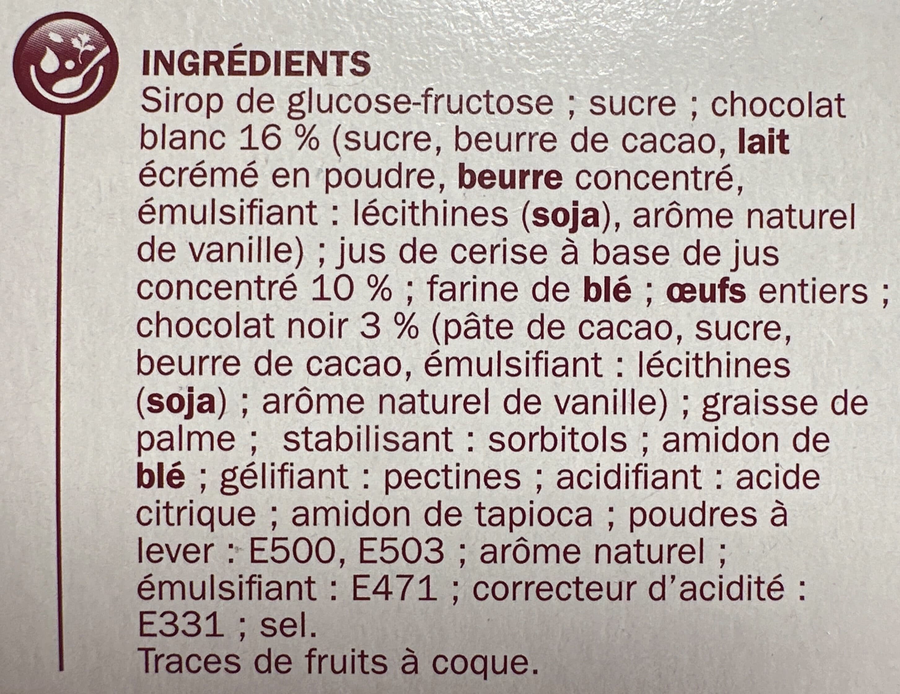 Marque Repère Génoises fourrées à la cerise nappées de chocolat blanc packshot