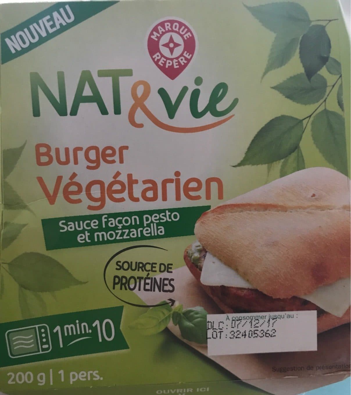 Marque Repère Burger veggie sauce pesto et mozzarella packshot