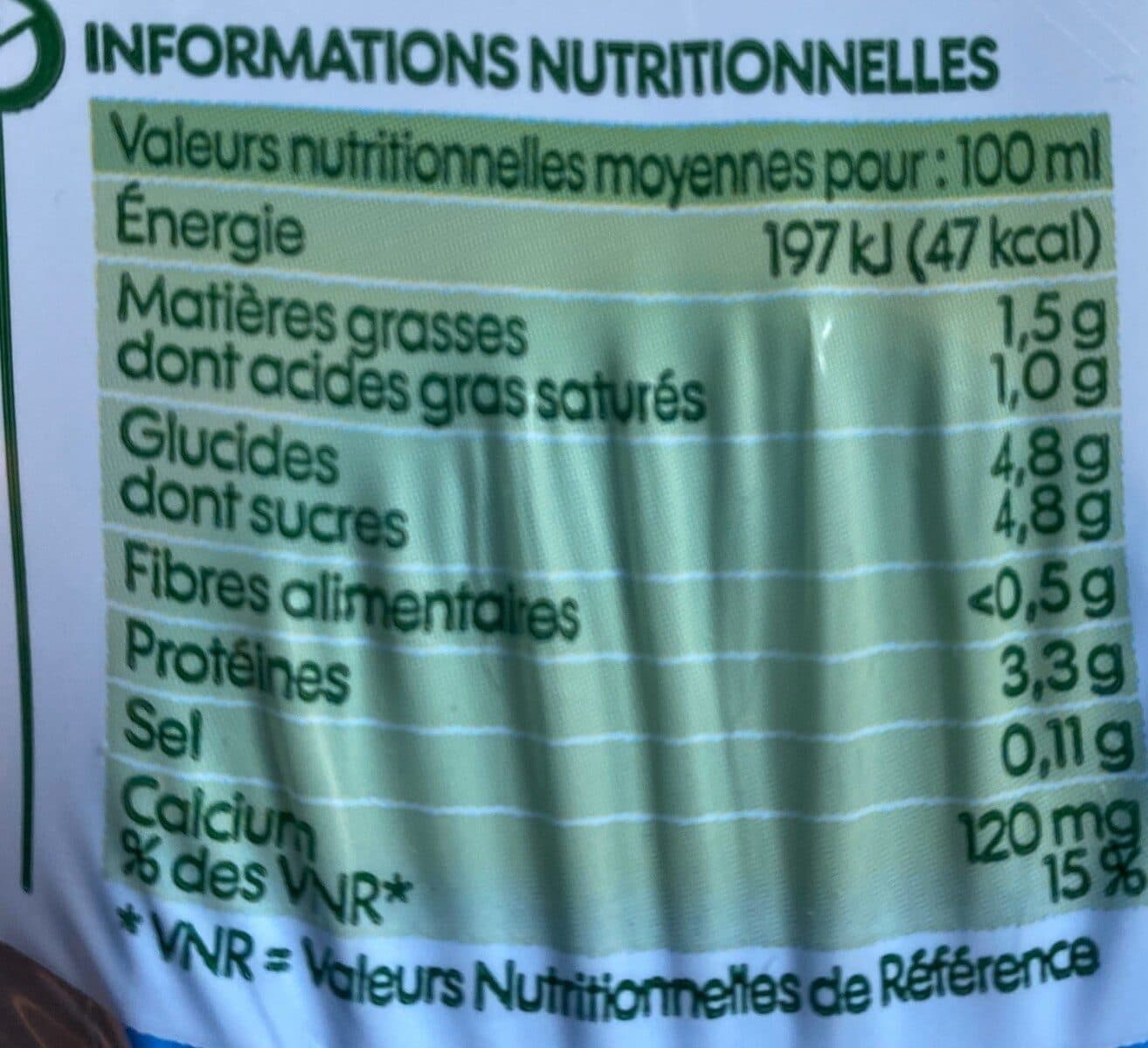 Bio Village Lait demi-écrémé bio bouteille packshot